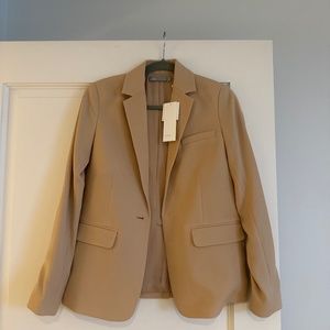 NWT Vince VINCE One-button Blazer In Praline size 4
